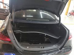 Mercedes-Benz E-Class New Energy E 350 e L Plug-in Hybrid Sedan - ფოტო 19