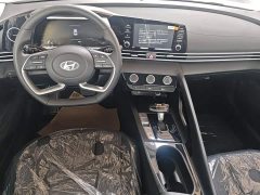 Hyundai Elantra 2023 1.5L CVT GLX Elite - ფოტო 10