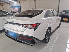 Hyundai Elantra 2023 1.5L CVT GLX Elite - ფოტო 7