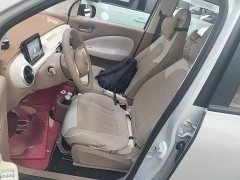 Wuling Hongguang MINIEV Fourth Generation Four-Door Advanced Edition - ფოტო 15