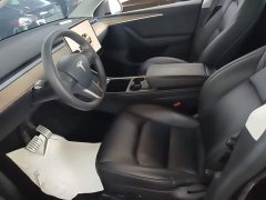 Tesla Model Y Performance All-Wheel Drive - ფოტო 15