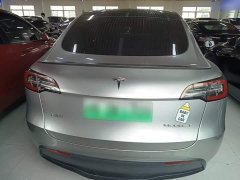 Tesla Model Y Performance All-Wheel Drive - ფოტო 6