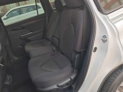 Toyota Crown Venza 2021 2.5L HEV FWD Base - ფოტო 17