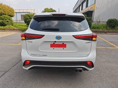 Toyota Crown Venza 2021 2.5L HEV FWD Base - ფოტო 6