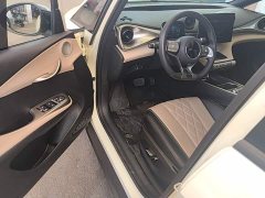 BYD Dolphin 405km Fashion Edition - ფოტო 16