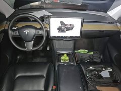 Tesla Model Y Rear-Wheel Drive - ფოტო 10