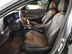 Hyundai Elantra 1.5L CVT 20th Anniversary Edition - ფოტო 15