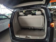 Buick GL8 Land Executive Cabin 652T Luxury - ფოტო 19