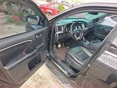 Toyota Highlander 2018 2.0T AWD Premium 7-Seater China VI - ფოტო 16