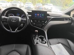 Toyota Camry 2021 Hybrid 2.5L HGVP Leading Edition - ფოტო 10