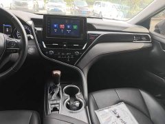 Toyota Camry 2021 Hybrid 2.5L HGVP Leading Edition - ფოტო 13