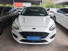 Ford Focus 2021 Hatchback EcoBoost 180 Automatic Trend - ფოტო 3