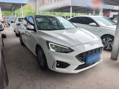 Ford Focus 2021 Hatchback EcoBoost 180 Automatic Trend - ფოტო 4
