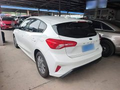 Ford Focus 2021 Hatchback EcoBoost 180 Automatic Trend - ფოტო 5