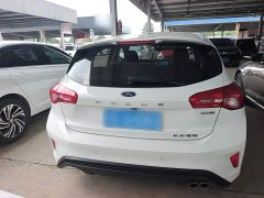 Ford Focus 2021 Hatchback EcoBoost 180 Automatic Trend - ფოტო 6