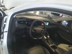 SAIC MG i5 2023 1.5L CVT Luxury - ფოტო 10