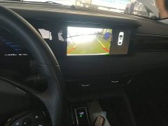 SAIC MG i5 2023 1.5L CVT Luxury - ფოტო 13
