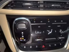Buick GL8 ES Luxe Enjoyment Edition - ფოტო 14