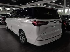 Buick GL8 ES Luxe Enjoyment Edition - ფოტო 5