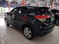 Honda Vezel 2020 220 TURBO CVT Elite - ფოტო 5