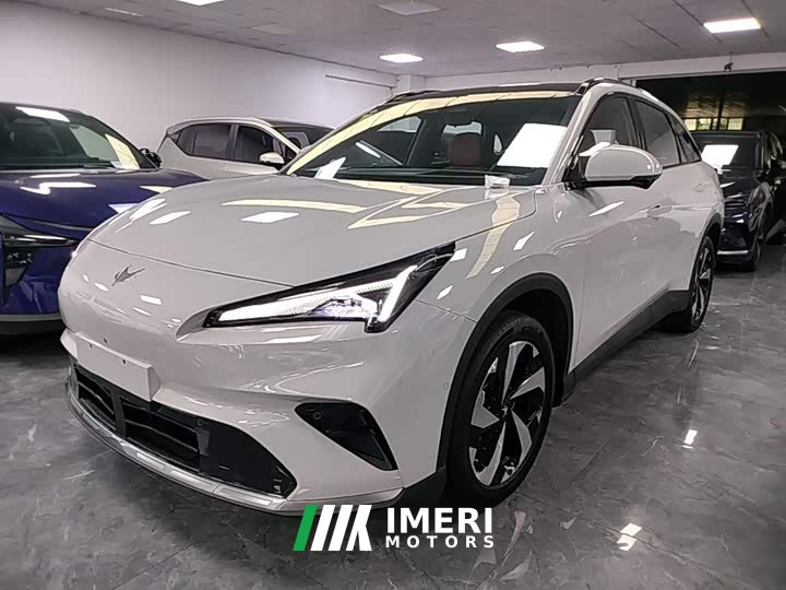 BAIC ARCFOX Alpha T5 Extended Range 1215 Yuan Jing Zhi Xing Version