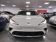 BAIC ARCFOX Alpha T5 Extended Range 1215 Yuan Jing Zhi Xing Version - ფოტო 3