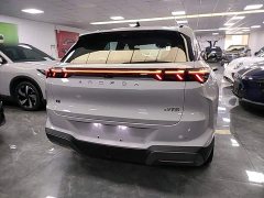 BAIC ARCFOX Alpha T5 Extended Range 1215 Yuan Jing Zhi Xing Version - ფოტო 6