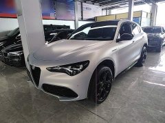 Alfa Romeo Stelvio 2.0T 280HP Competizione - ფოტო 1