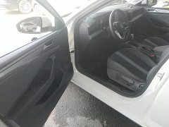 Volkswagen Sagitar 200TSI DSG Feiyue Edition - ფოტო 16