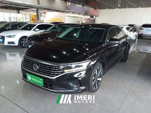 2022 Volkswagen Passat 330TSI Elite