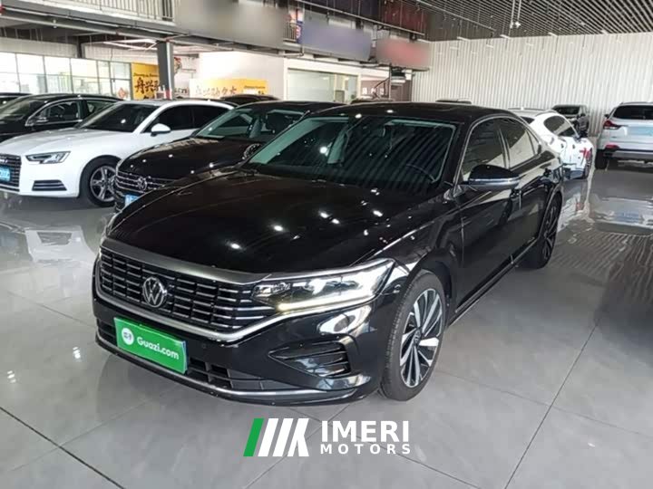 Volkswagen Passat 330TSI Elite