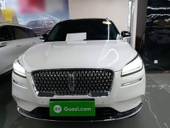 Lincoln Explorer 2.0T Two-Wheel Drive Premium - ფოტო 3