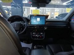 Lincoln Explorer 2.0T Two-Wheel Drive Premium - ფოტო 6