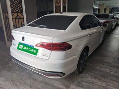 Volkswagen Bora 2023 300TSI DSG Respect Edition - ფოტო 7