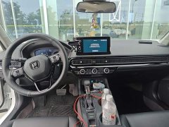 Honda Civic 2022 240TURBO CVT Dynamic Edition - ფოტო 13