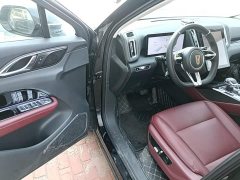 FAW Red Flag HS3 PHEV 117km Dynamic Edition - ფოტო 16