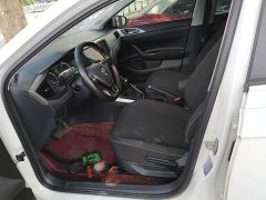 Volkswagen Polo 2019 Plus 1.5L Automatic Panoramic Sunroof Comfort Edition - ფოტო 15