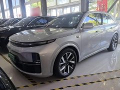 Li Auto L7 Pro - ფოტო 2