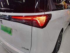 Buick GL8 New Energy Lusang Smart Comfort Edition - ფოტო 8