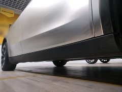 Tesla Model Y Facelift Long Range All-Wheel Drive - ფოტო 2