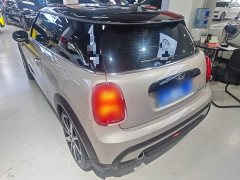 BMW MINI 2023 Facelift 1.5T COOPER Artist - ფოტო 5
