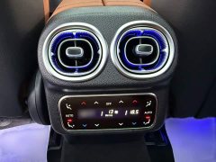 Mercedes-Benz GLC 300 L 4MATIC Luxury 7-Seater - фото 3
