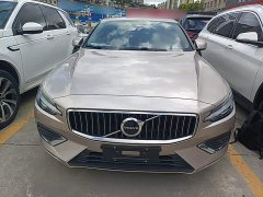 Volvo S60 2023 B4 Smart Luxury Edition - ფოტო 3