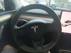 Tesla Model Y Standard Range RWD - ფოტო 11
