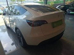 Tesla Model Y Standard Range RWD - ფოტო 5