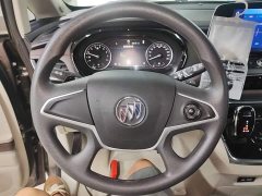 Buick GL8 Land Business Class Comfort Edition - ფოტო 11