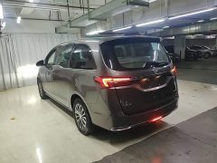 Buick GL8 Land Business Class Comfort Edition - ფოტო 5