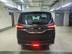 Buick GL8 Land Business Class Comfort Edition - ფოტო 6