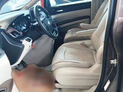 Buick GL8 Land Executive Cabin 652T Luxury - ფოტო 15