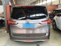 Buick GL8 Land Executive Cabin 652T Luxury - ფოტო 6